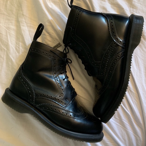 Dr. Martens Shoes - Dr Martens Delphines